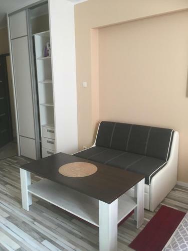 Jtb Deluxe Apartments