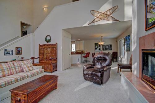 Aspen House