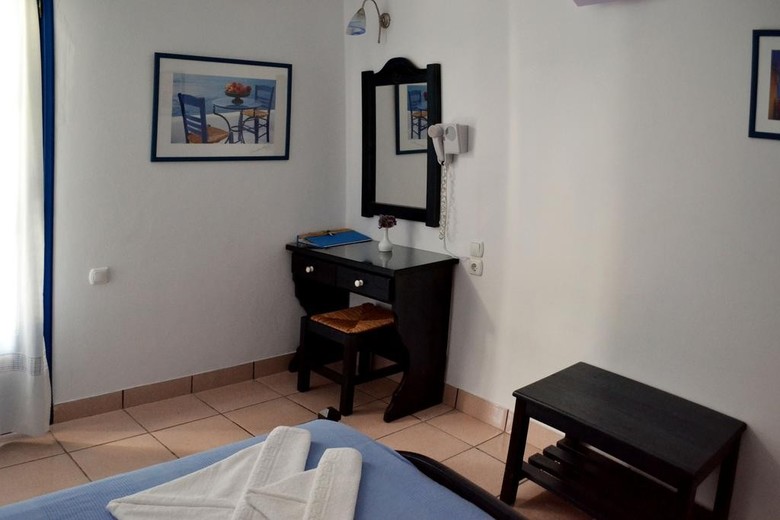 Dilion Hotel