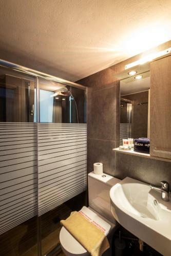 Dilion Hotel