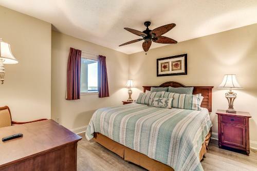 The Island Vista 910 Apartment