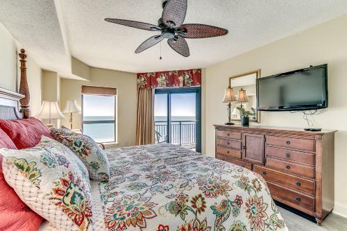 The Island Vista 910 Apartment