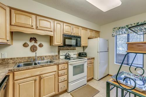 Anchorage II B11 Apartment
