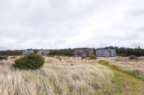 Beachwood Estate