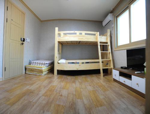 The 1st Andong Hostel