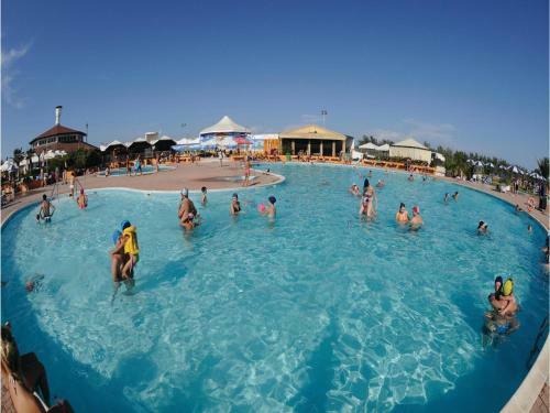 Holiday Home Albarella Ro 8