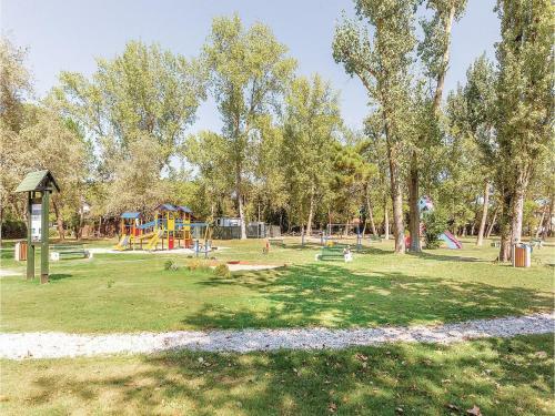 Holiday Home Albarella Ro 8