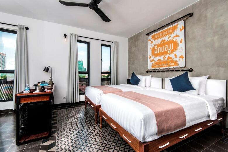 Aquarius Hotel And Urban Resort