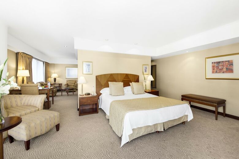Hotel Doubletree By Hilton Buenos Aires
