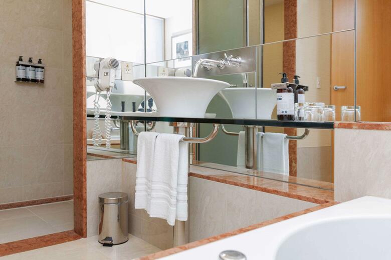 Hotel Doubletree By Hilton Buenos Aires