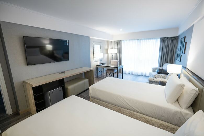 Hotel Doubletree By Hilton Buenos Aires