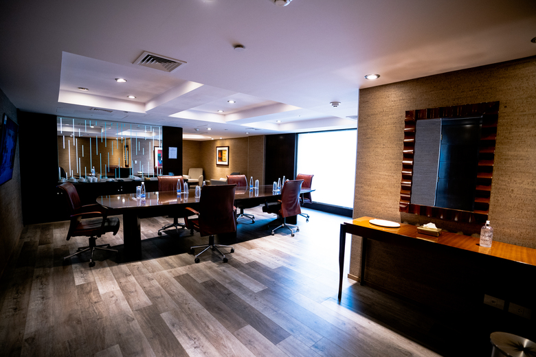 Hotel Doubletree By Hilton Buenos Aires
