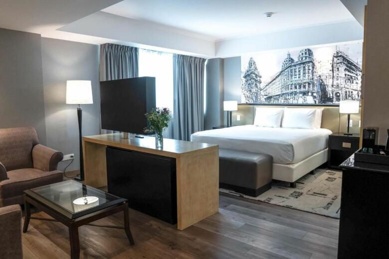 Hotel Doubletree By Hilton Buenos Aires