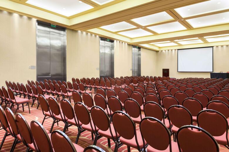 Hotel Doubletree By Hilton Buenos Aires