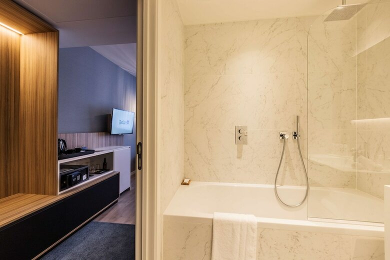 Radisson Blu Balmoral Hotel, Spa