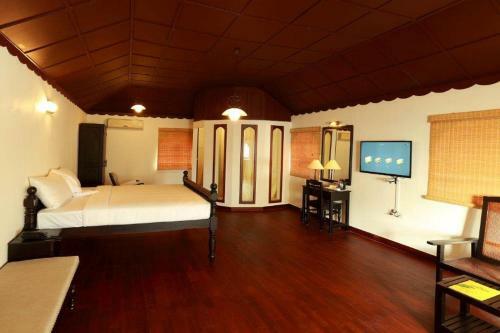 Hotel The Byke Spice Heritage Pure Veg