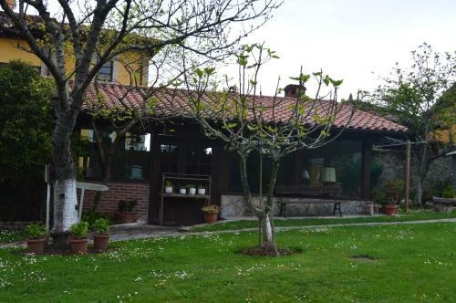 Apartamentos Rurales L'arquera