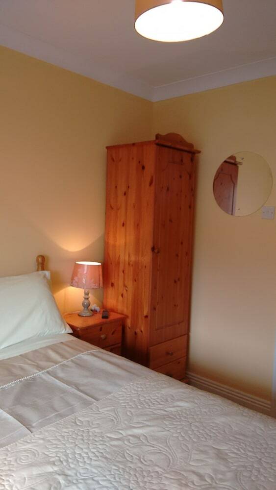 Corrib View Farm Country Bed & Breakast