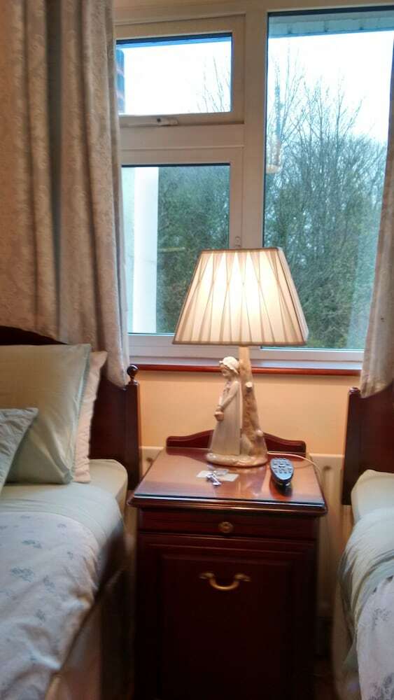 Corrib View Farm Country Bed & Breakast