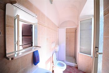 Hostal Alessandro Palace