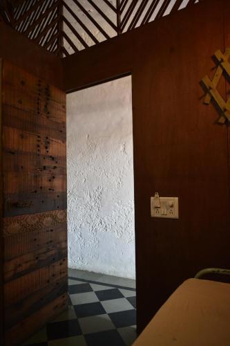 Lodge Hostel Vasantashram Cst Mumbai
