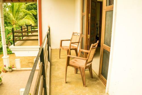 The Breeze Pinnawala Homestay