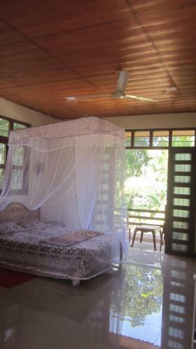The Breeze Pinnawala Homestay
