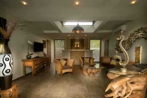 Relax Bali Residence - Villas