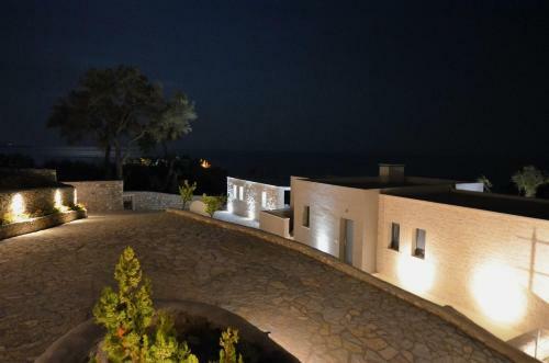 Villa Kira