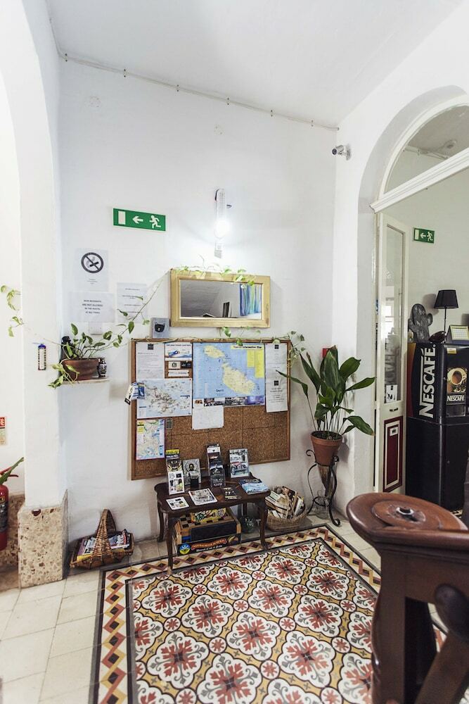 Granny's Inn Hostel