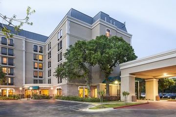 Hotel Doubletree By Hilton Austin Un
