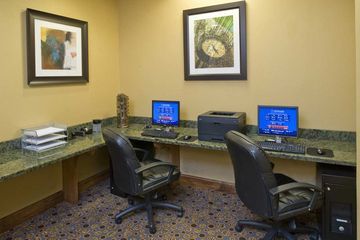 Hotel Doubletree By Hilton Austin Un