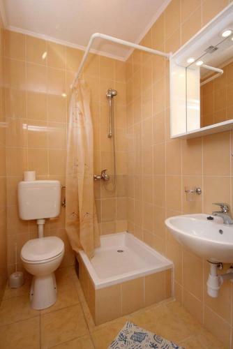 Hostal Triple Room Zaton Mali 9114a