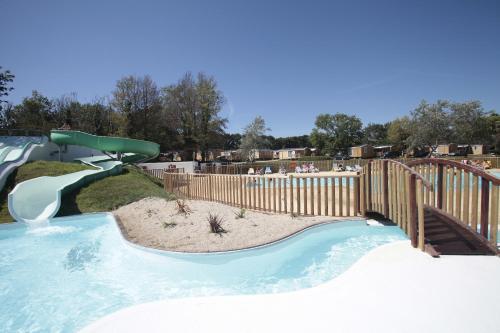 Domaine R�sidentiel De Plein Air Le Vorlen