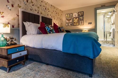 Hotel Hand And Spear