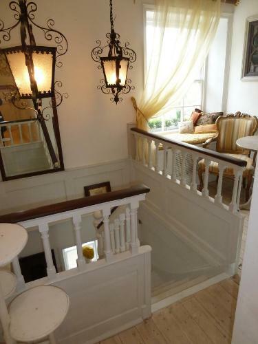 Bed & Breakfast Groves Hall