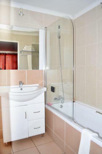 Hostal Phomolo Guest House
