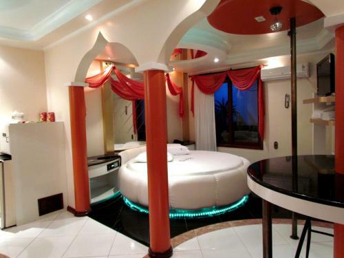 Hotel Motel Giro D'�gua