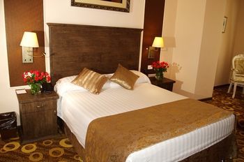 Imperial Palace Hotel