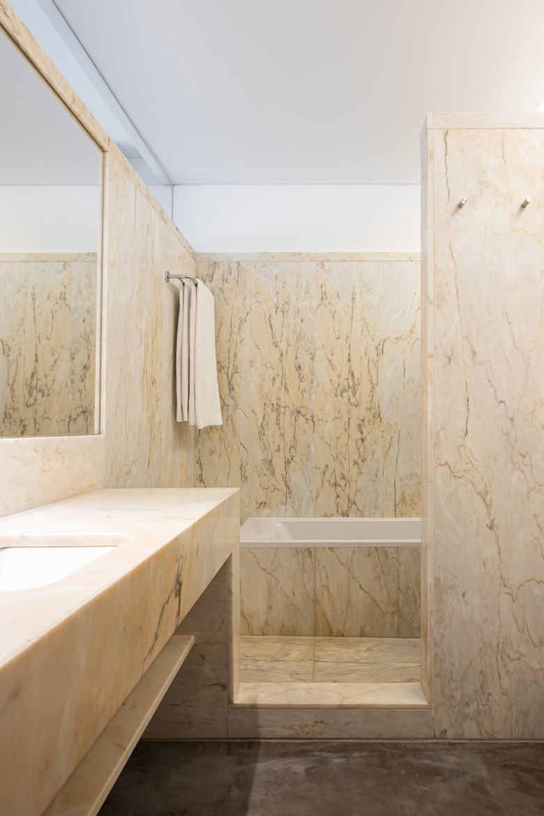 �vora Olive Hotel