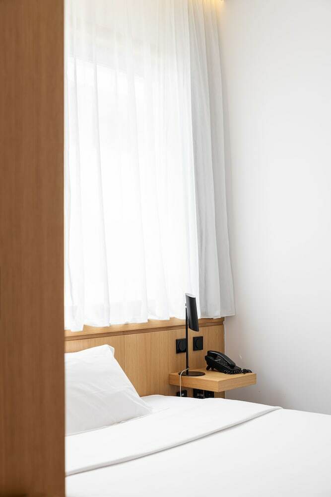 �vora Olive Hotel