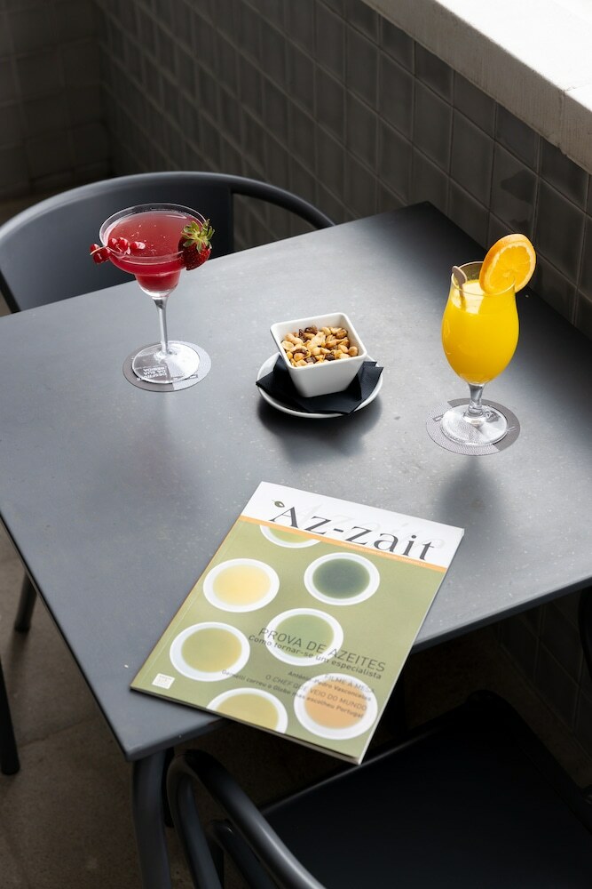 �vora Olive Hotel
