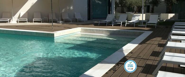 �vora Olive Hotel