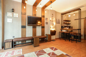 Hotel Cube Suites