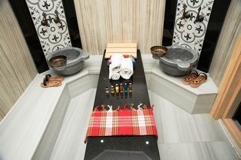 Hotel Cube Suites