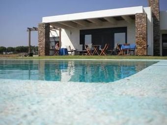 Cristelia Luxury Sea Front & Pool Villa