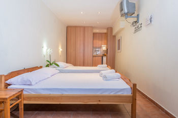 Hotel Ammos Beach Studios And Suites