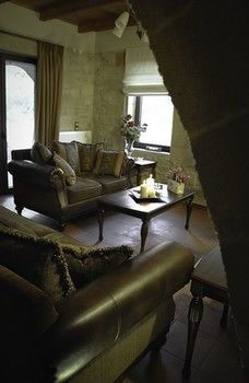 Villas Kalives