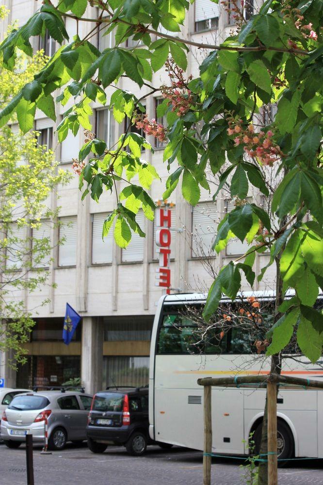 Hotel Italia