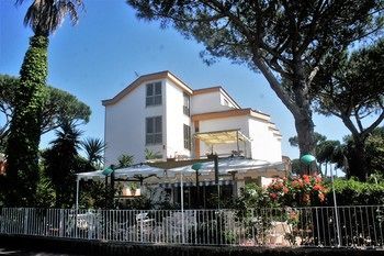Hostal Hotel Anna